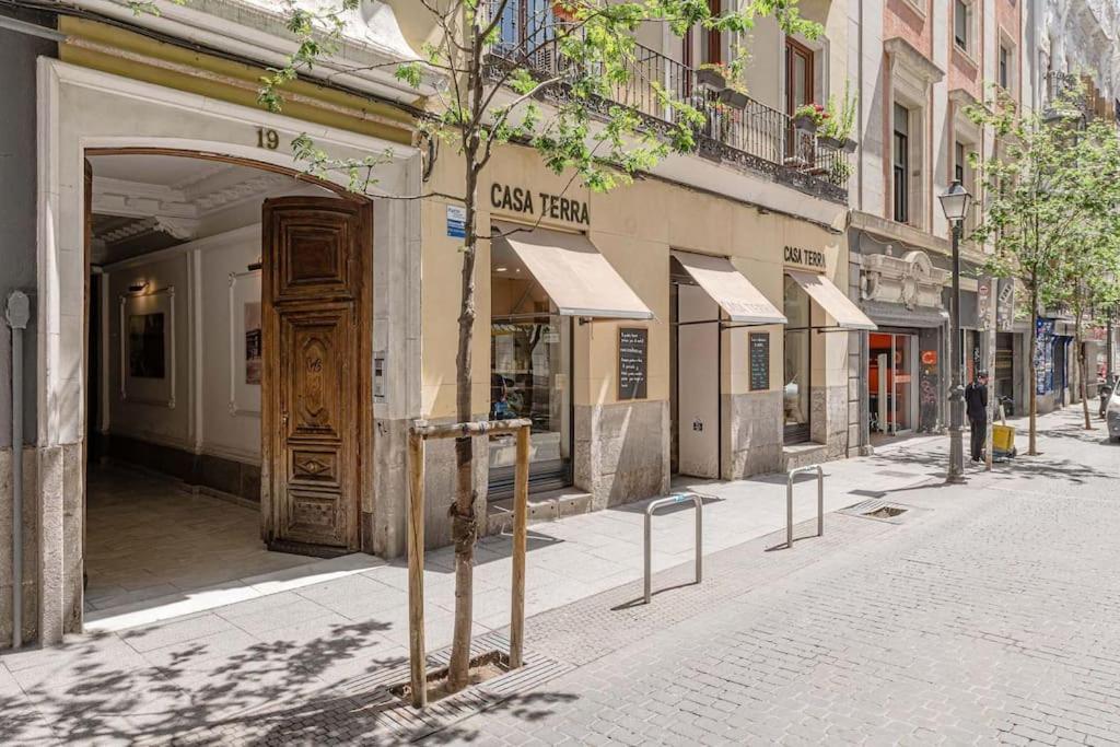 Modern Apartment In Chueca Inf3Iz4 Мадрид Экстерьер фото